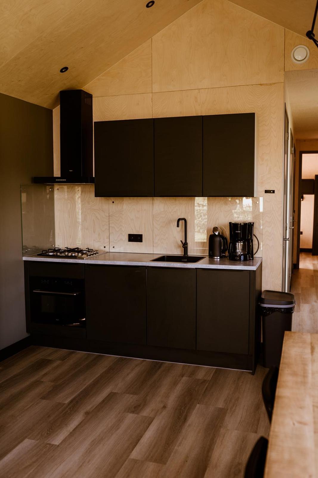 Отель Tiny House Xxl Bant Экстерьер фото