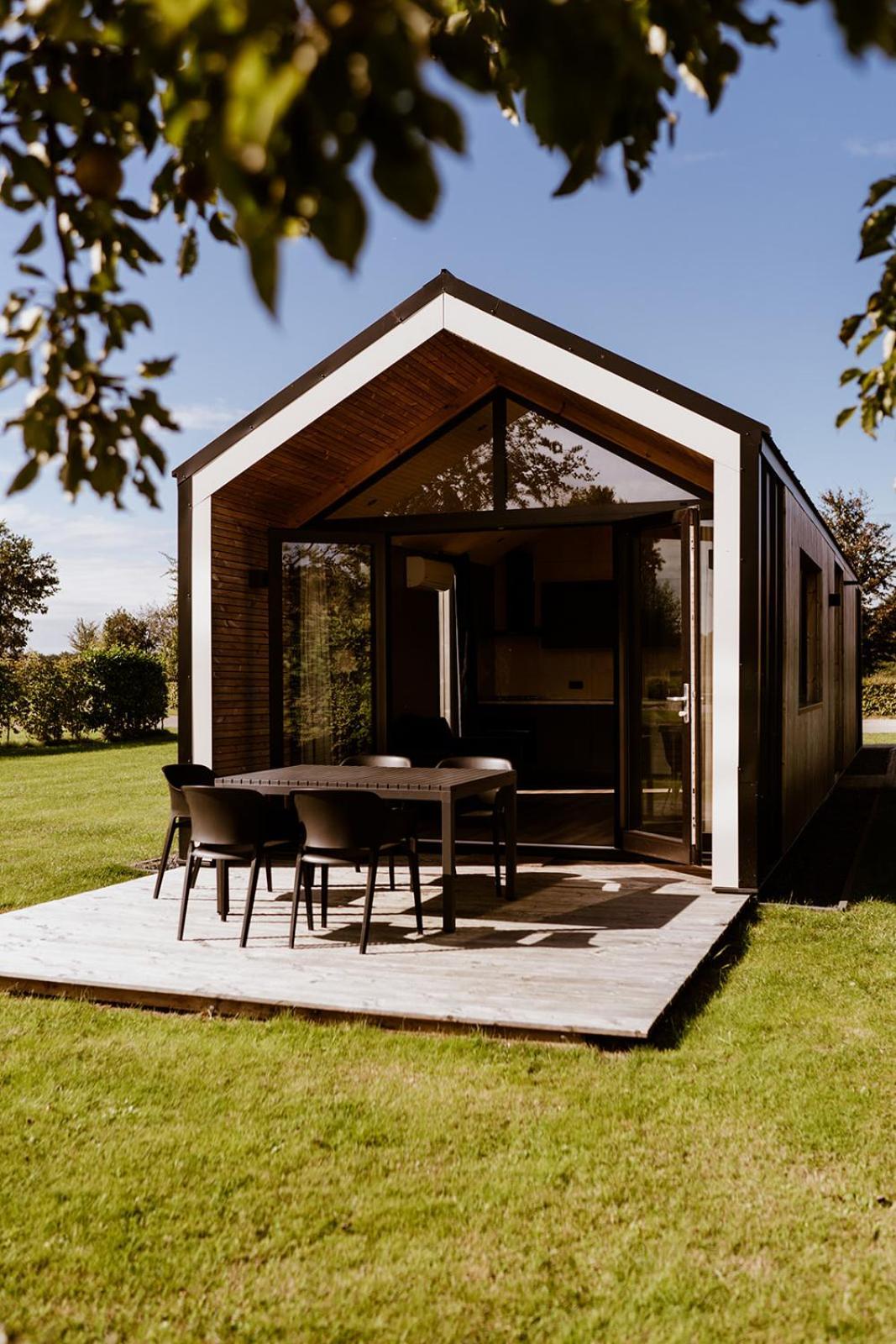 Отель Tiny House Xxl Bant Экстерьер фото