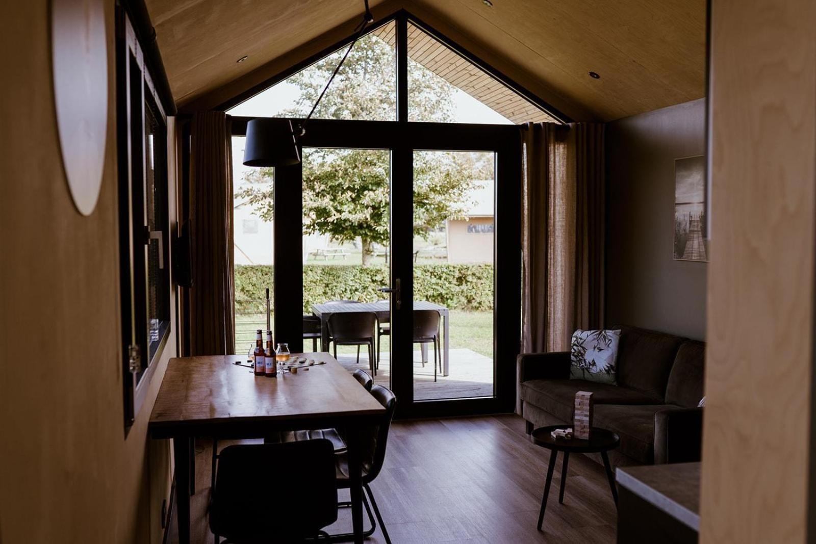 Отель Tiny House Xxl Bant Номер фото