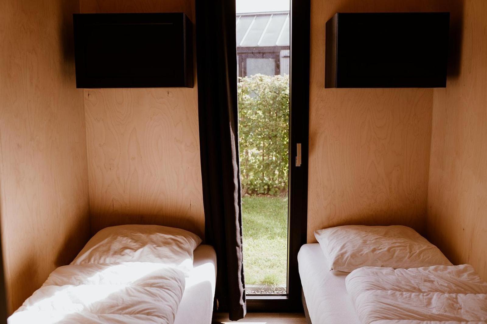 Отель Tiny House Xxl Bant Номер фото