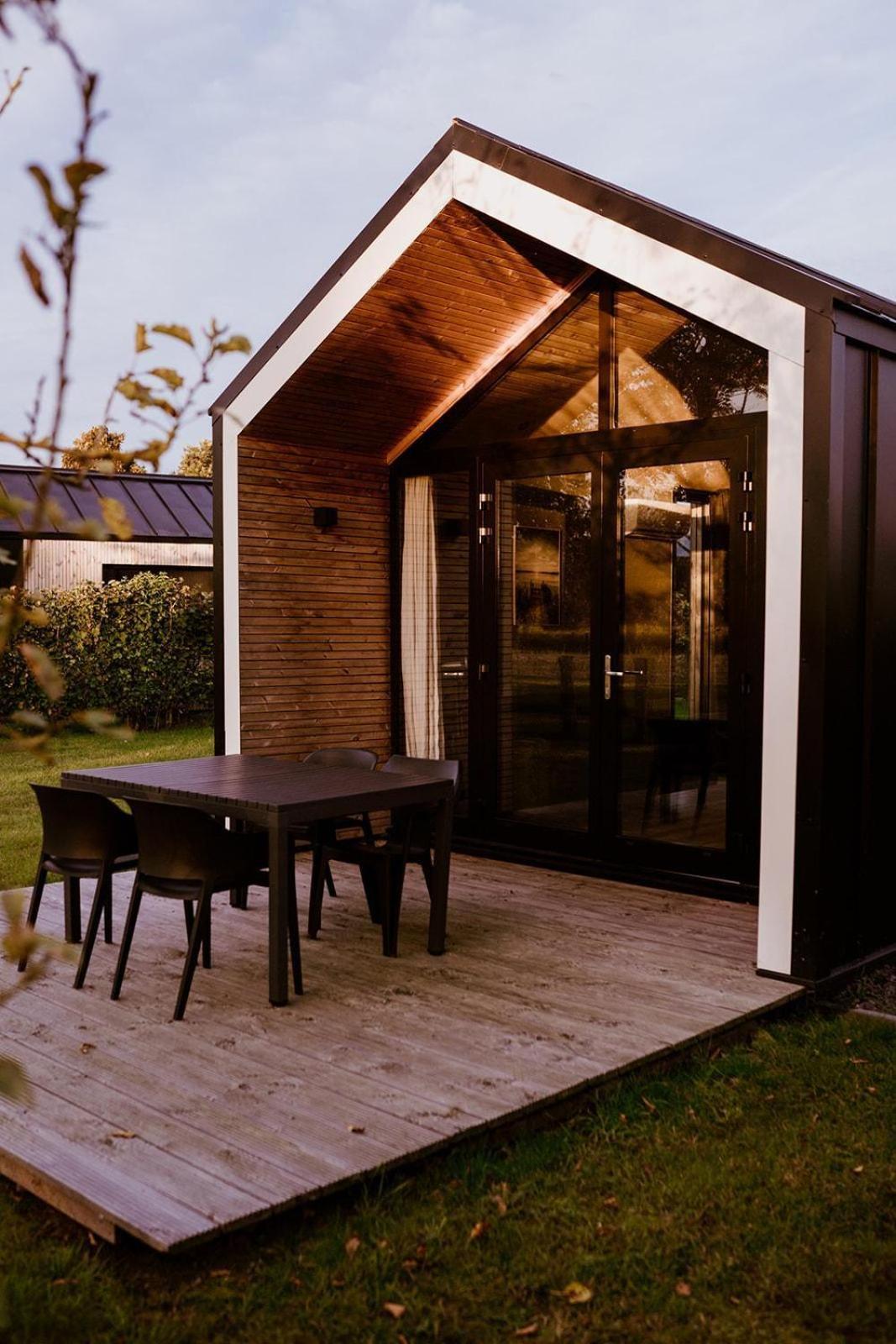 Отель Tiny House Xxl Bant Номер фото
